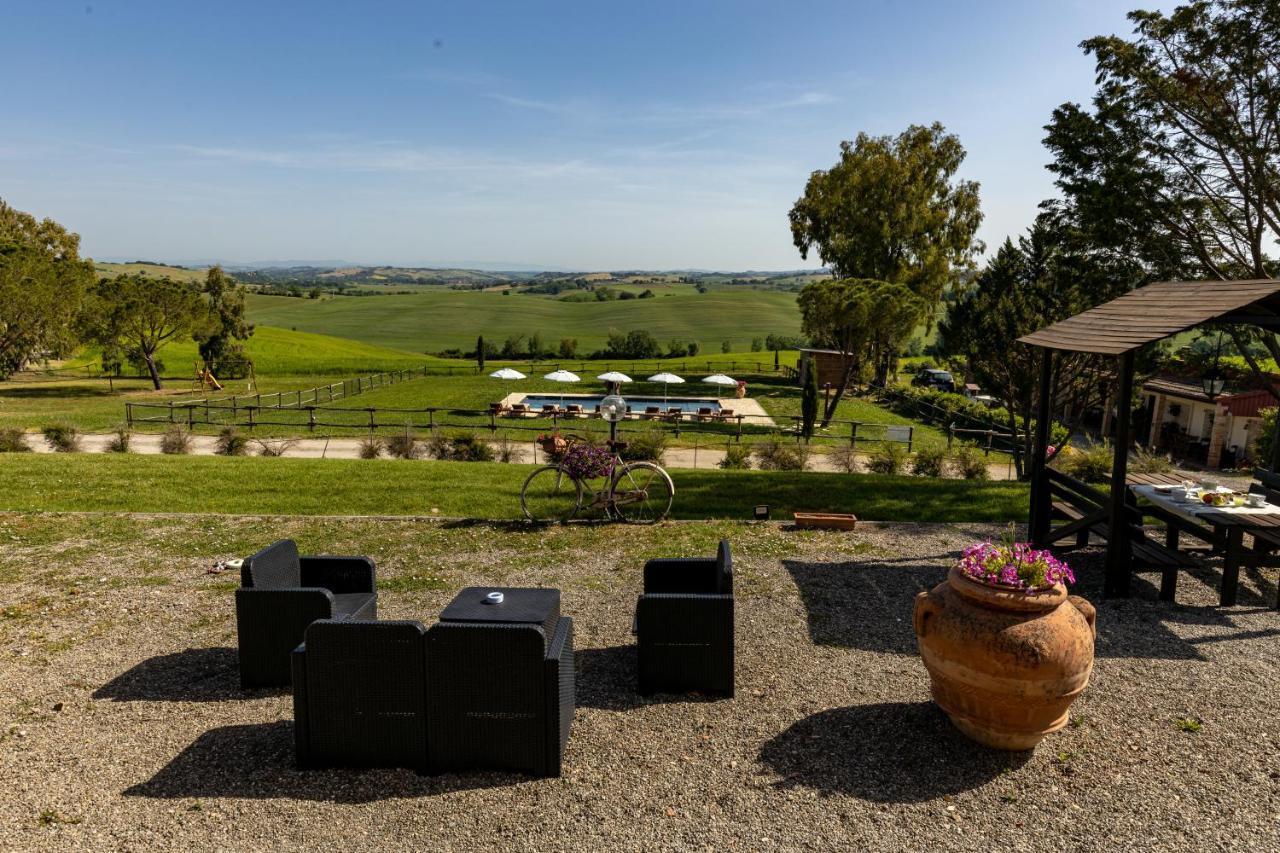 Wine Resort Colsereno Montalcino Ngoại thất bức ảnh