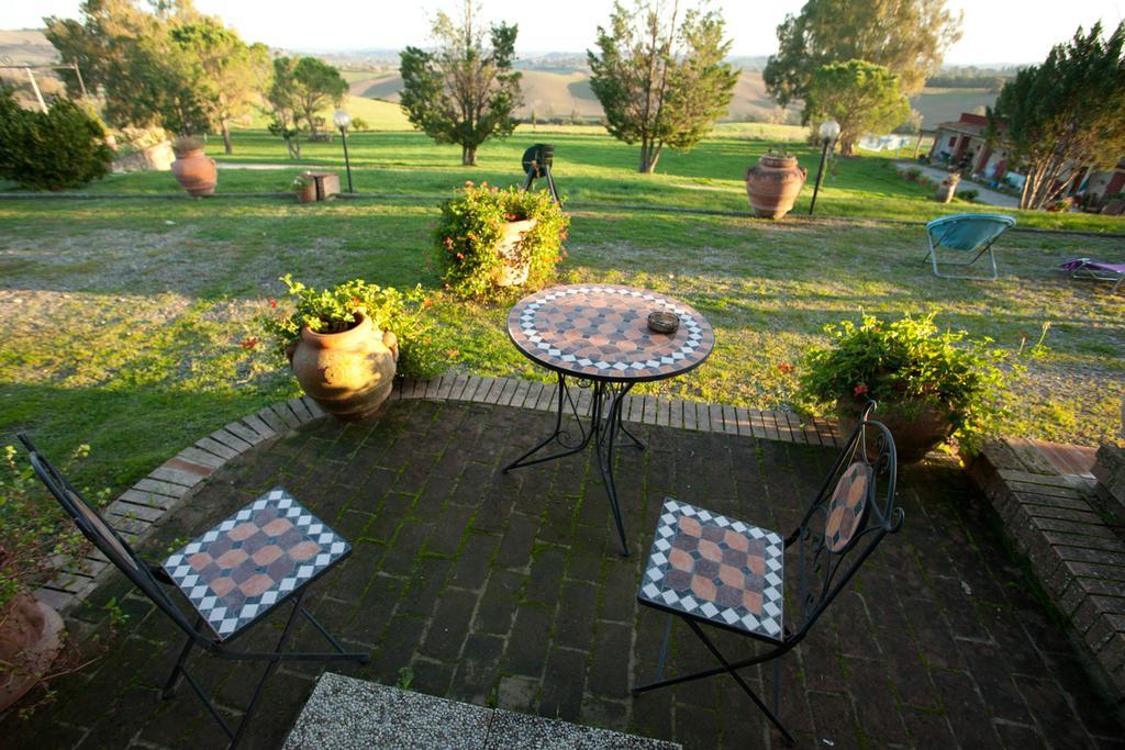 Wine Resort Colsereno Montalcino Ngoại thất bức ảnh